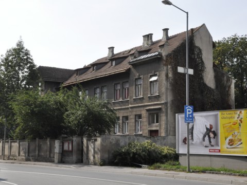 Rennbahnstraße 28